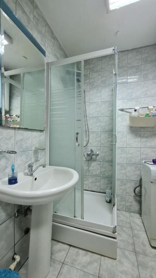 Center Cosy Apartment スコピエ エクステリア 写真